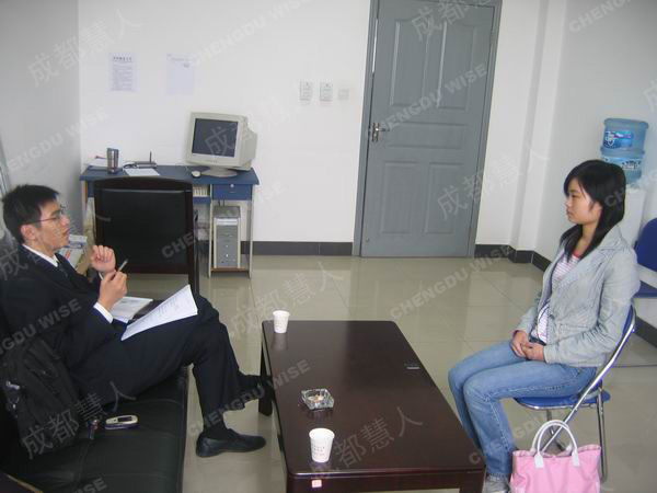 �ɶ������ڴ�ʦ��У�����˲Ŵ���������鿴����