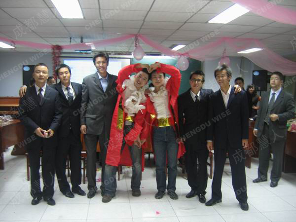 ˧���ĸ��ǣ�����鿴����