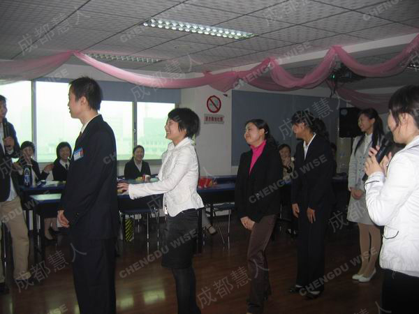 ��Ϸ--��˭ѧ���񣺵���鿴����