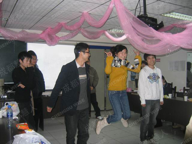 �ͷ�����Ȥ������鿴����