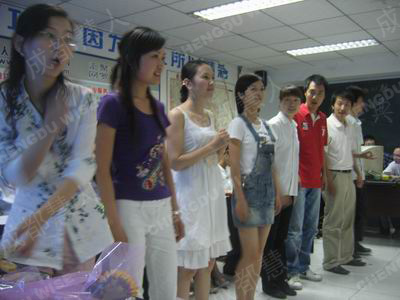 ���֣�����鿴����